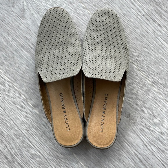 Lucky Brand Shoes - S O L D on Ⓜ️